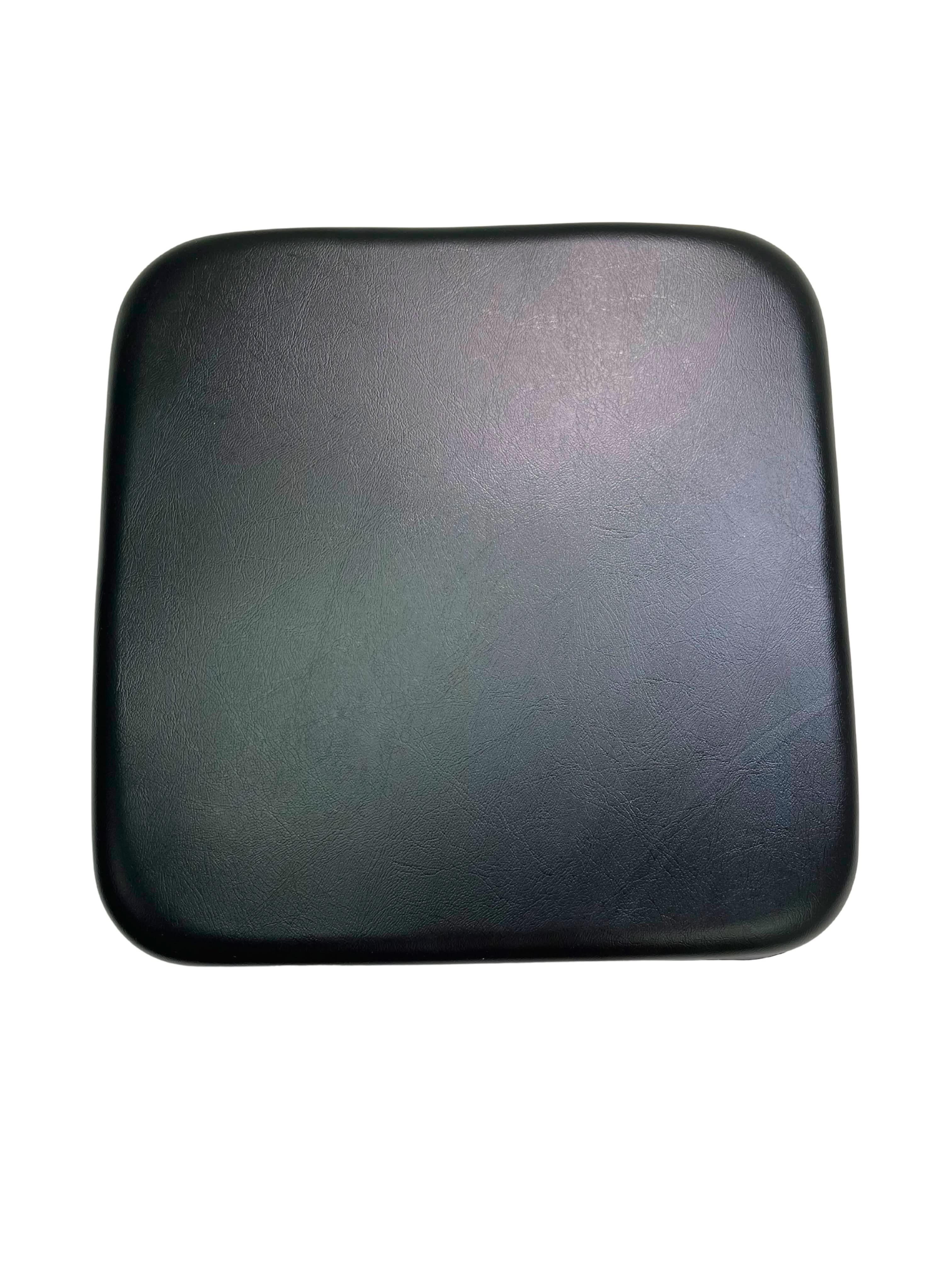 Universal Padded Seat for the Drive Medical Rollator 10257