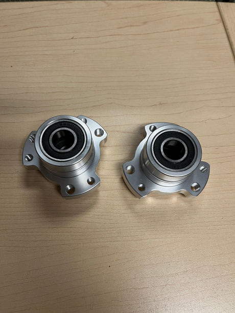 5/8" Wheel Hub with Bearings & Hardware for Go-Karts (Set of 2) (Missing Hardware)