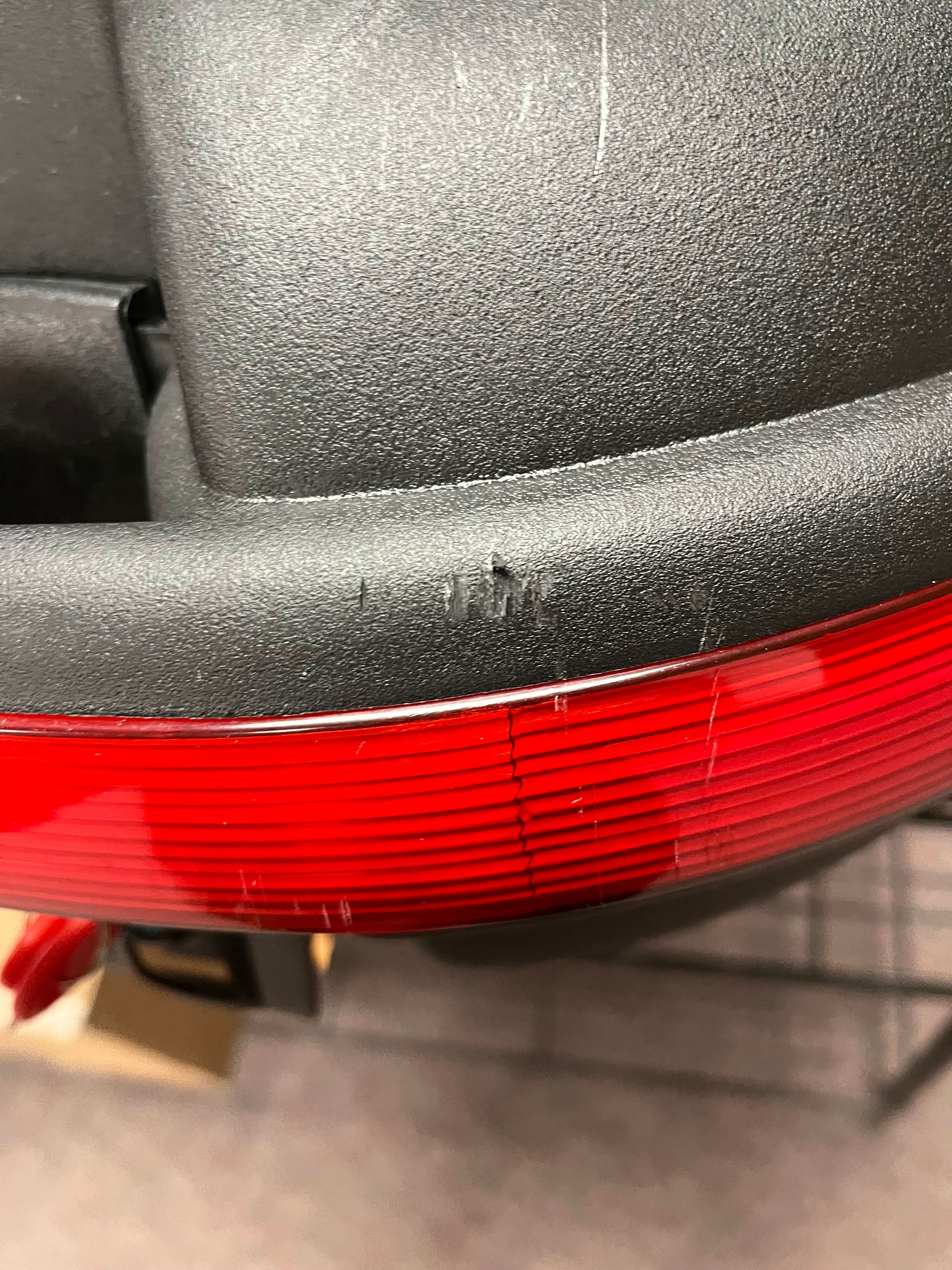 Standard Universal Dual Sport Top Case Scooter Trunk (Blemished)