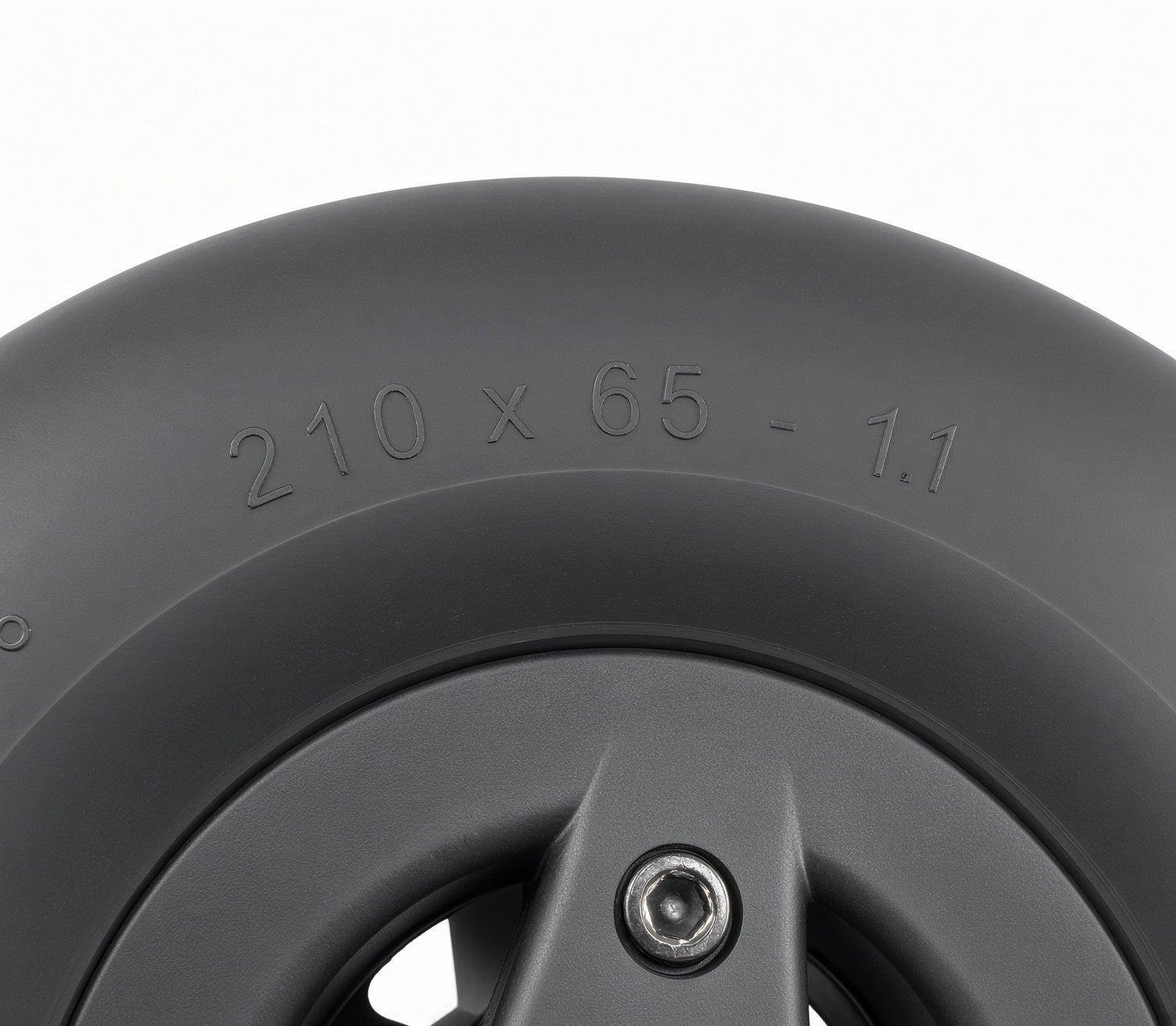 Permobil F3/F5/M5 Wheel, 210x65mm Black Hub, Black Tread (1830780 / 335447)